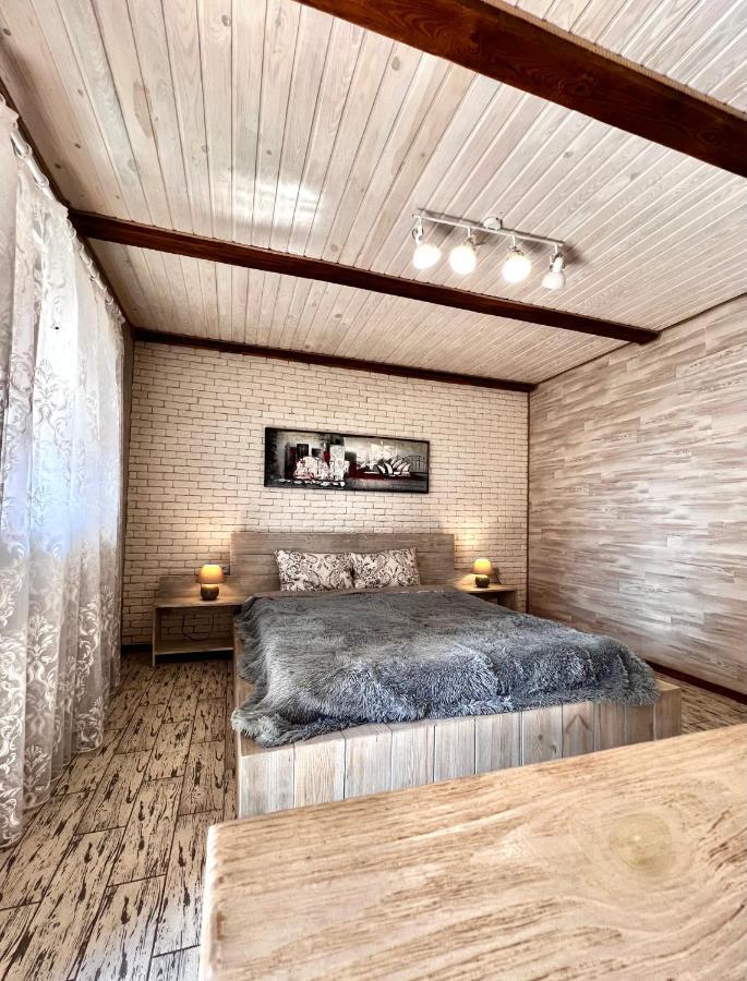 Edelweiss House Hotel Svityaz' Ngoại thất bức ảnh