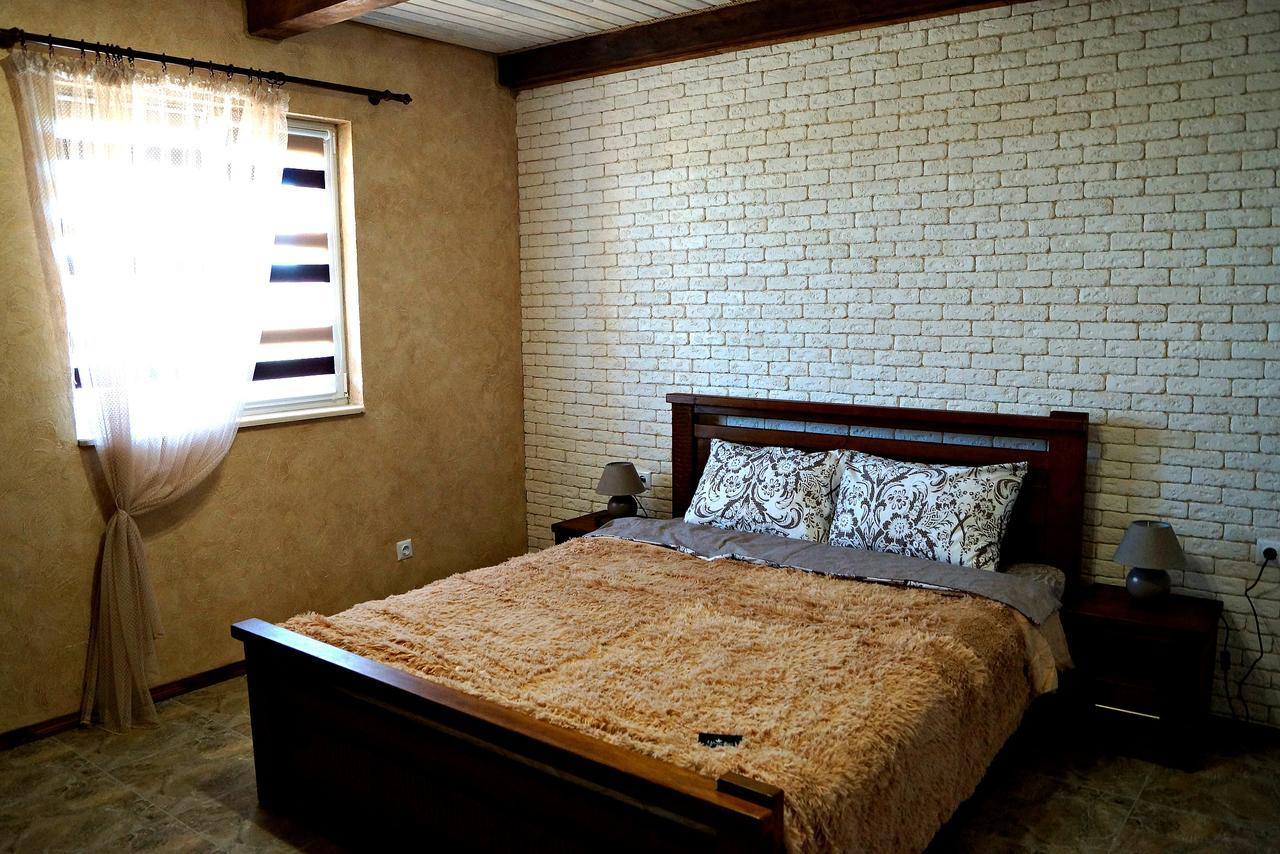 Edelweiss House Hotel Svityaz' Ngoại thất bức ảnh
